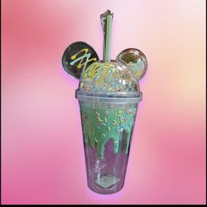 Glittery Mint Green Ear Cup with Lights & Straw